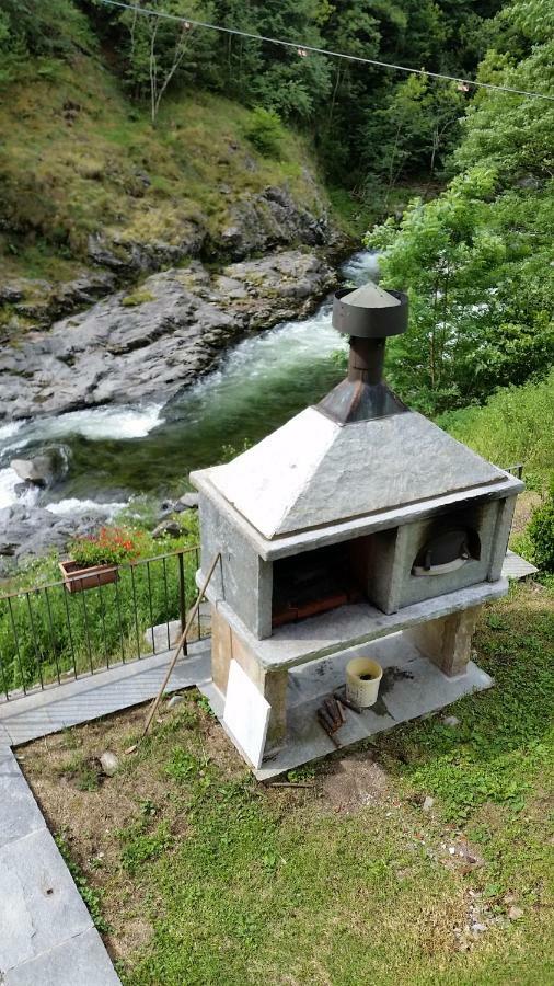 Ospitalita Rurale Familiare Land Wasser Panzió Varallo Kültér fotó